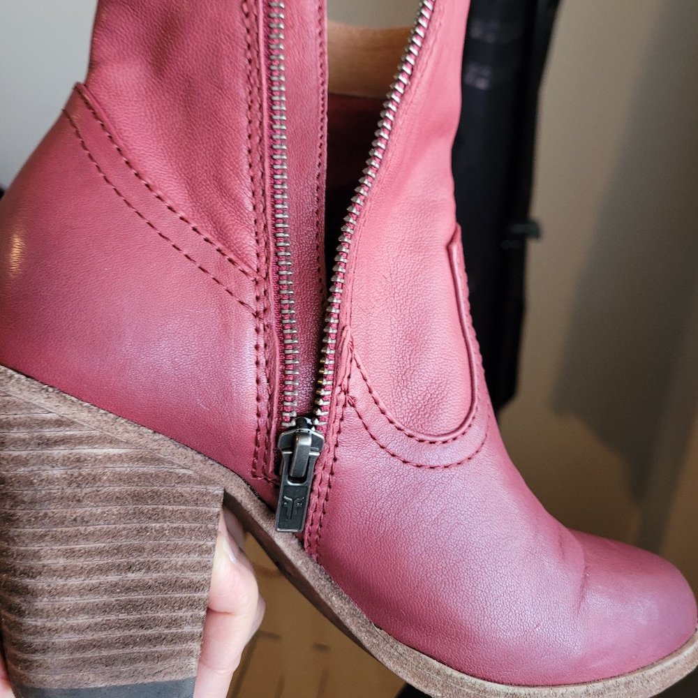 FRYE Leather boots Essa Boot - Ruby Vintage - Size 7 - Picture 12 of 15